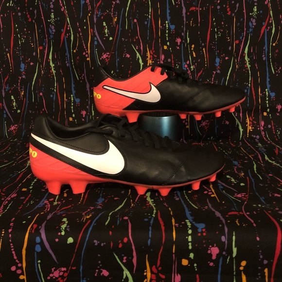 nike tiempo mystic v